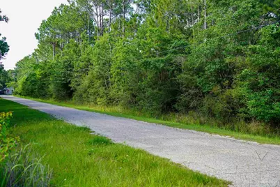 968 Clearview St, Milton, FL 32583 - Photo 3