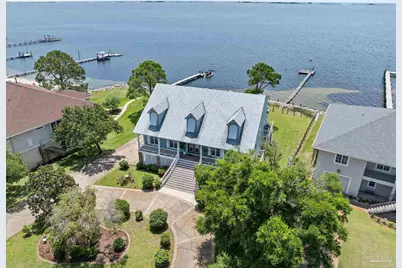 4757 Chinquapin Dr, Gulf Breeze, FL 32563 - Photo 1