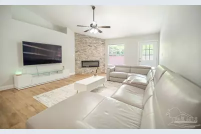 9767 Harlington St, Cantonment, FL 32533 - Photo 15