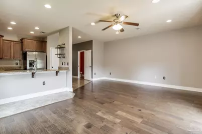 2107 Wilsons Plover Cir, Navarre, FL 32566 - Photo 13