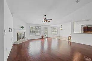 4810 Endeavor Court, Milton, FL 32570 - Photo 7