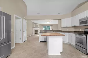 1484 Longbranch Dr, Cantonment, FL 32533 - Photo 3