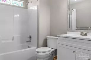 5430 N Shore Rd, Pensacola, FL 32507 - Photo 13