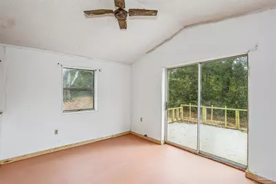 35 N Cypress St, Walnut Hill, FL 32568 - Photo 15