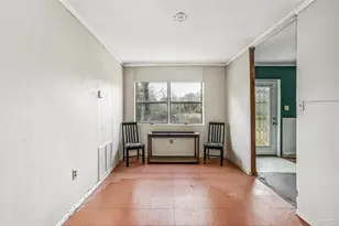 35 N Cypress St, Walnut Hill, FL 32568 - Photo 9