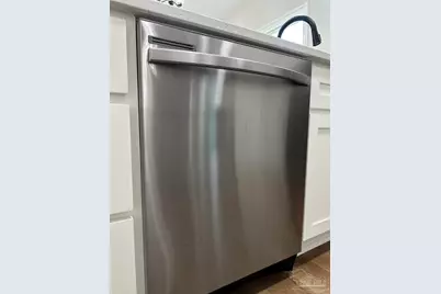 3288 Damon Dr, Milton, FL 32583 - Photo 11