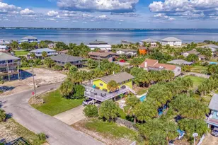 900 Largo Dr, Pensacola Beach, FL 32561 - Photo 57