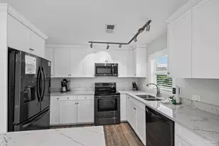 900 Largo Dr, Pensacola Beach, FL 32561 - Photo 27