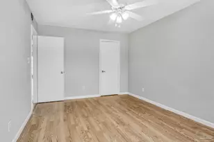 200 Pensacola Beach Rd, Gulf Breeze, FL 32561 - Photo 11