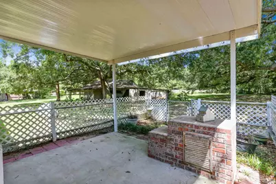 939 Avalon Blvd, Milton, FL 32583 - Photo 41