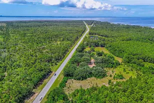 939 Avalon Blvd, Milton, FL 32583 - Photo 15