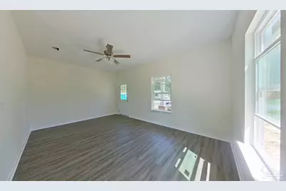 6781 Joy St, Milton, FL 32583 - Photo 7