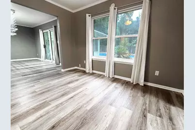 6910 Cornelius Ln, Pensacola, FL 32505 - Photo 13