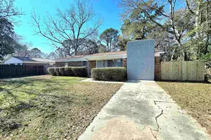 907 Colbert Ave, Pensacola, FL 32507 - Photo 1