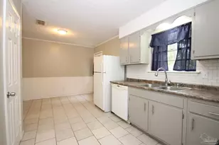 907 Colbert Ave, Pensacola, FL 32507 - Photo 13