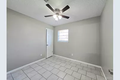 907 Colbert Ave, Pensacola, FL 32507 - Photo 27