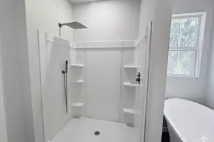 5602 Santa Monica St, Milton, FL 32583 - Photo 15