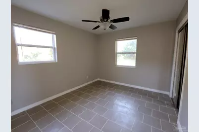 33 Nottingham Way, Pensacola, FL 32506 - Photo 13