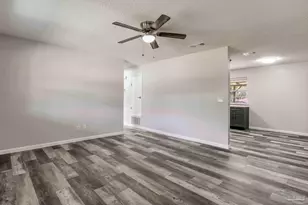 7125 Ben Sasser Dr, Pensacola, FL 32526 - Photo 11