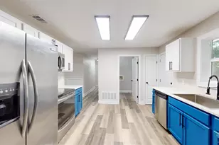 6878 Corneluis Ln, Pensacola, FL 32505 - Photo 21