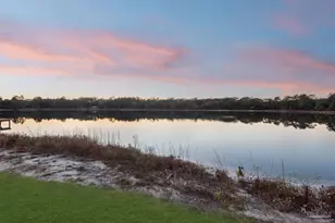 7917 Twin Lake Dr, Milton, FL 32583 - Photo 3