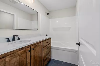 7925 Twin Lake Dr, Milton, FL 32583 - Photo 21