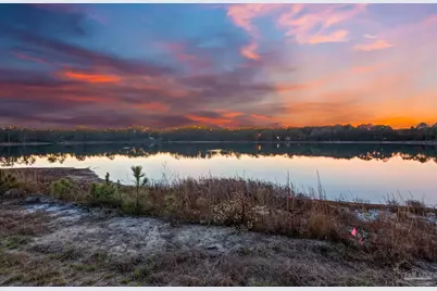 7925 Twin Lake Dr, Milton, FL 32583 - Photo 41