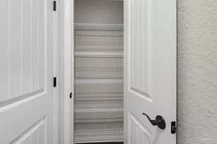 7925 Twin Lake Dr, Milton, FL 32583 - Photo 23