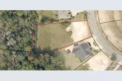 5728 Highland Lake Dr, Milton, FL 32583 - Photo 1