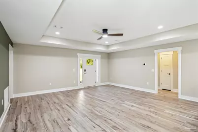 5051 Hartley Dr, Milton, FL 32571 - Photo 9