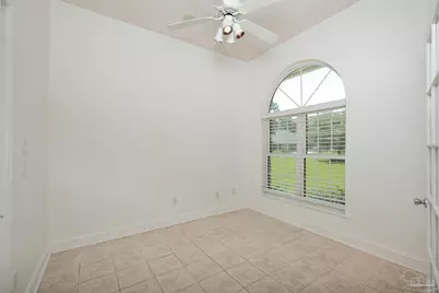 5450 N Shore Rd, Pensacola, FL 32507 - Photo 21