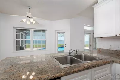 5450 N Shore Rd, Pensacola, FL 32507 - Photo 27
