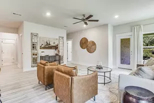 9777 Windy Hill Rd, Pensacola, FL 32526 - Photo 7