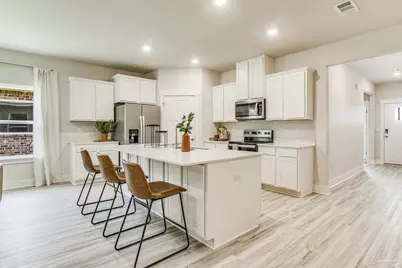 9777 Windy Hill Rd, Pensacola, FL 32526 - Photo 11