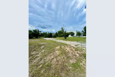 10104 Nelle Ave, Pensacola, FL 32507 - Photo 5