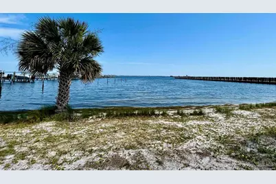 10104 Nelle Ave, Pensacola, FL 32507 - Photo 5