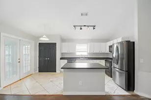 627 Saleta St, Pensacola, FL 32534 - Photo 29