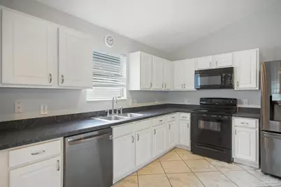 627 Saleta St, Pensacola, FL 32534 - Photo 31