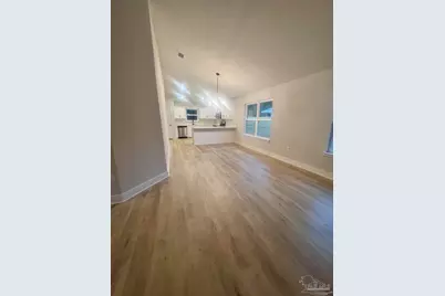 5315 Hidden Pines Cir, Milton, FL 32583 - Photo 3