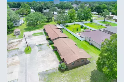 818 Lark St, Fo Lark Ave #1,2,3,4, Fort Walton Beach, FL 32547 - Photo 3