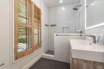 1725 E La Rua St, Pensacola, FL 32501 - Photo 47