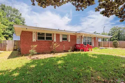 6586 Sellers Dr, Milton, FL 32570 - Photo 3