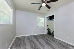 6586 Sellers Dr, Milton, FL 32570 - Photo 9