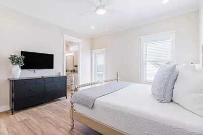 7337 Grand Navarre Blvd, Navarre Beach, FL 32566 - Photo 21