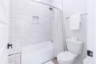 7337 Grand Navarre Blvd, Navarre Beach, FL 32566 - Photo 25