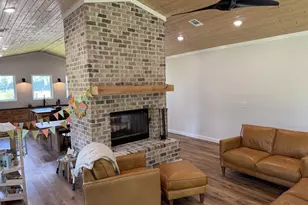 2271 Horn Rd, Milton, FL 32570 - Photo 7