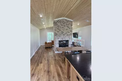 2271 Horn Rd, Milton, FL 32570 - Photo 9