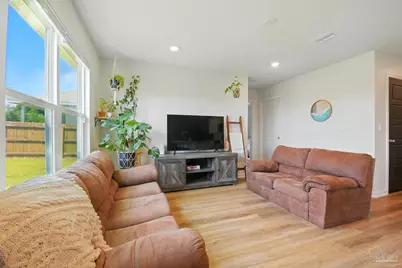 6077 Secretariat Way, Pensacola, FL 32526 - Photo 15