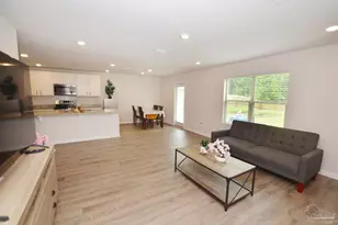 6359 Burrow Ln, Pensacola, FL 32526 - Photo 3