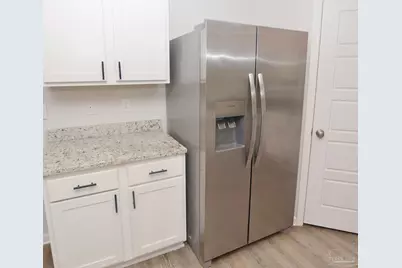 6359 Burrow Ln, Pensacola, FL 32526 - Photo 13